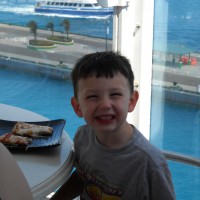 Quick service allergy free pizza on Disney Cruise deck