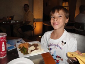 Dining at the Maya Grill with food allergies