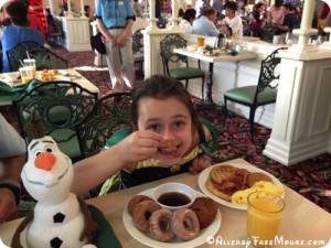 Dairy-free and nut-free breakfast at Disney World